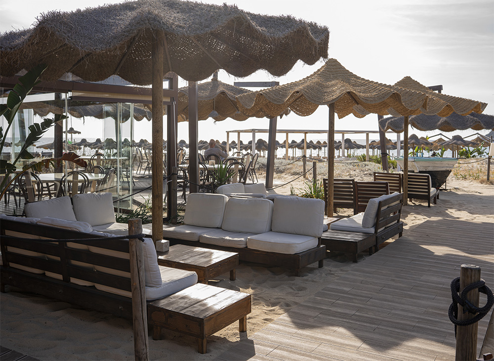 Lido-tamatate-gusto-loung-01.png